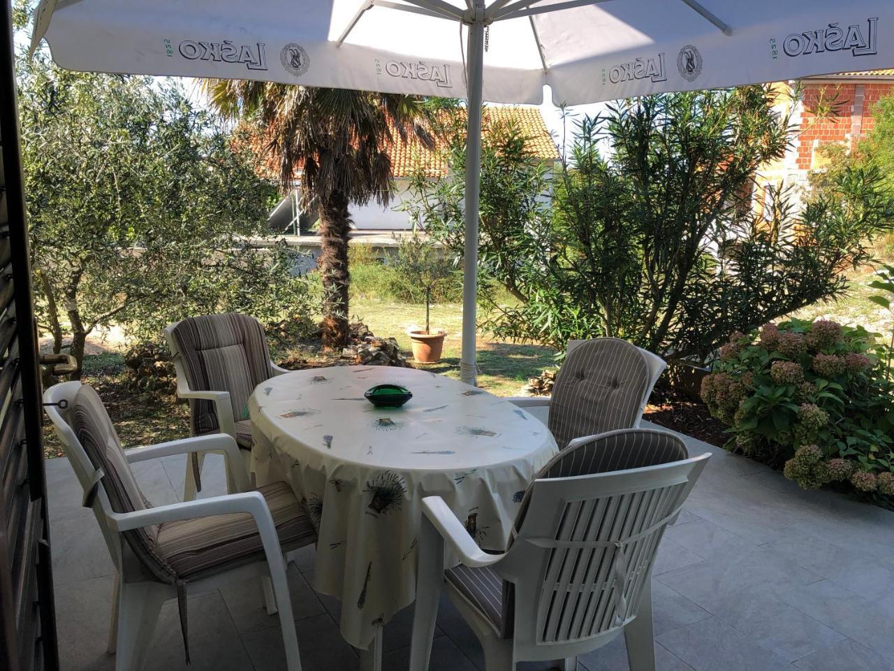Apartments Njivice Bajcic Zewnętrze zdjęcie